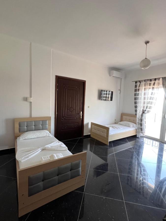 Vila Flavin 1 Ksamil Luaran gambar